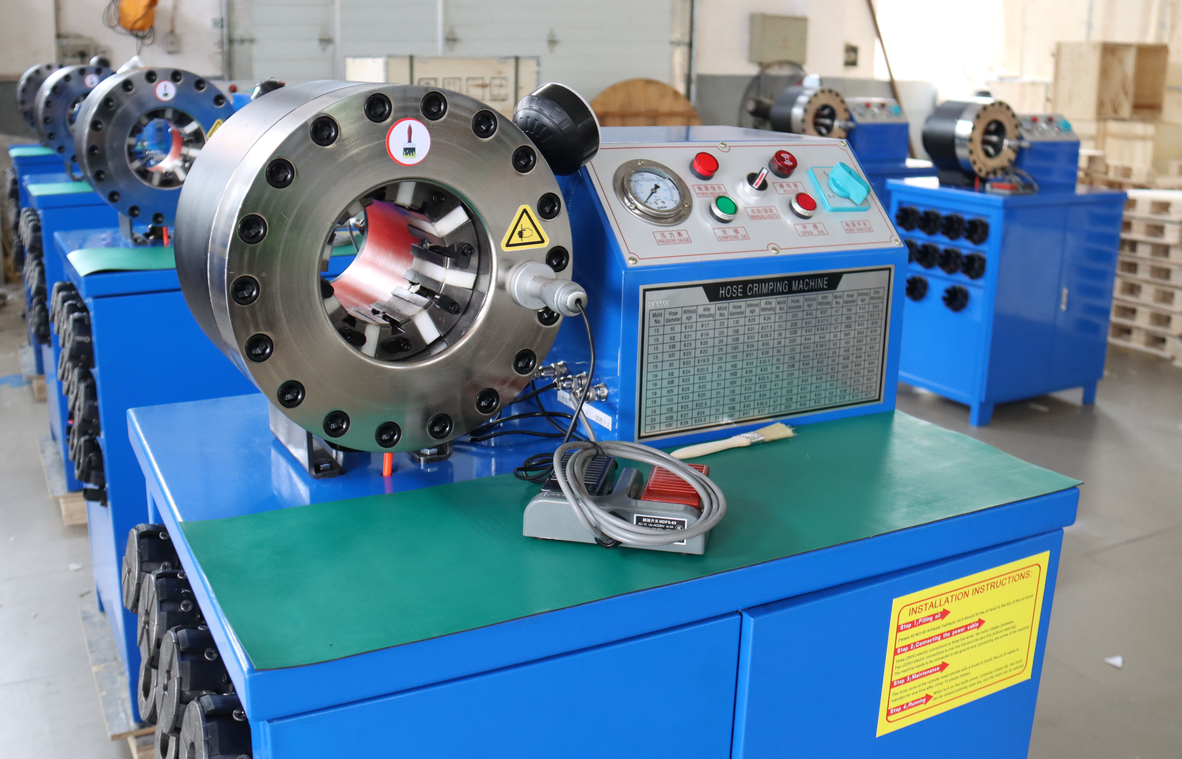 thumbnail image 2 of Cost-effective Manual Hydraulic Hose Crimping Machine Hydraulic Crimper For GOLED P16HP 2 of 12